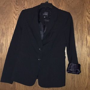 Black women’s The Limited blazer - size 4.